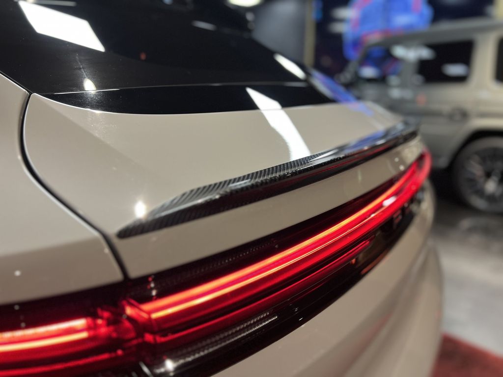 Porsche Cayenne 2025