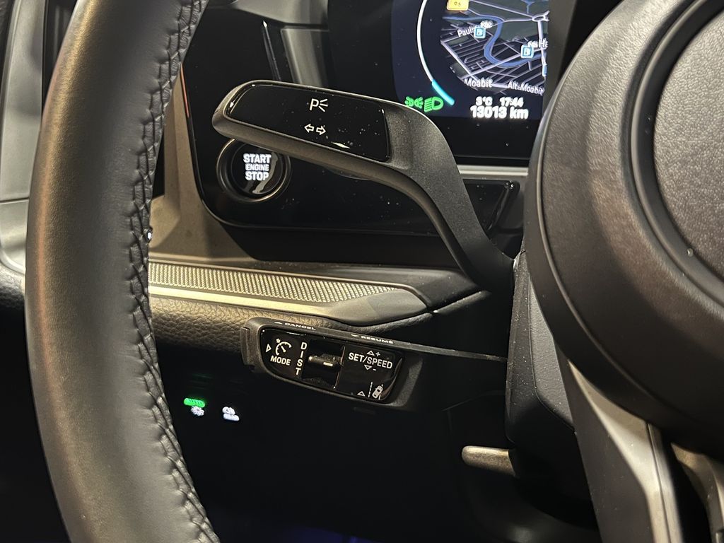 Porsche Cayenne 2025