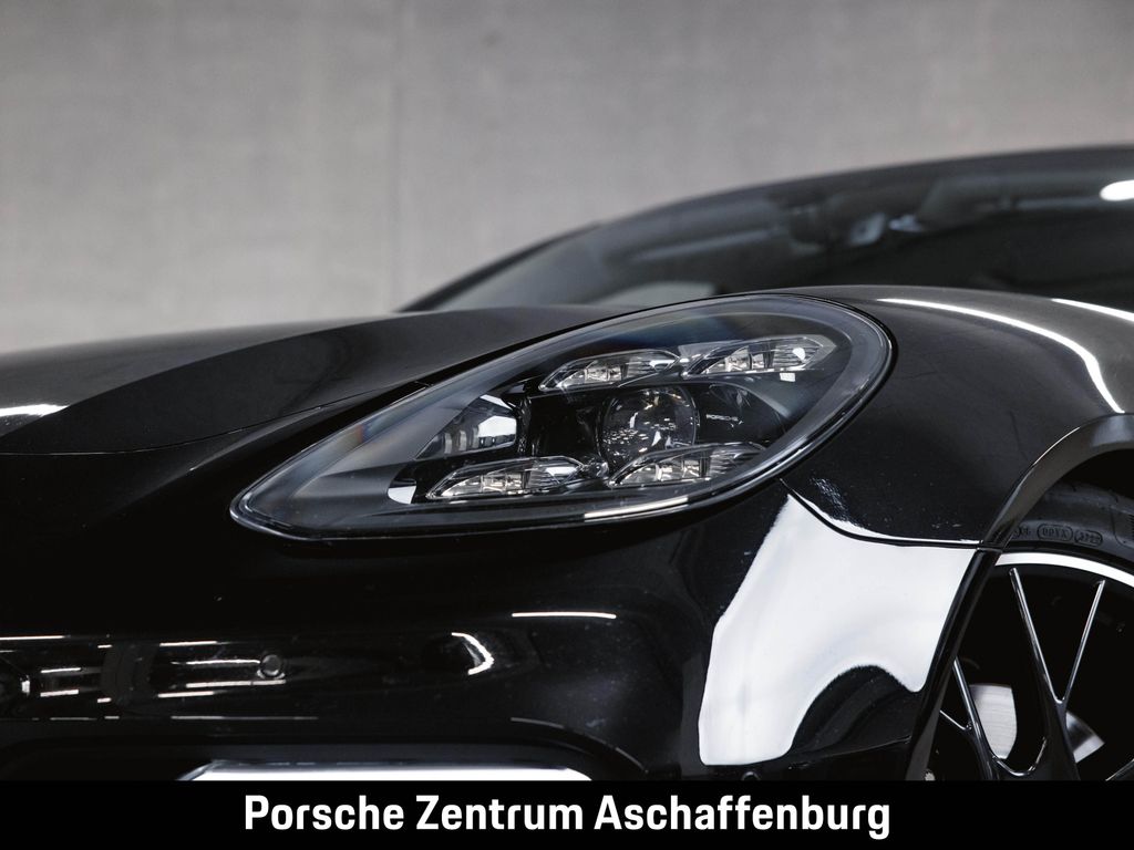 Porsche Panamera 2022