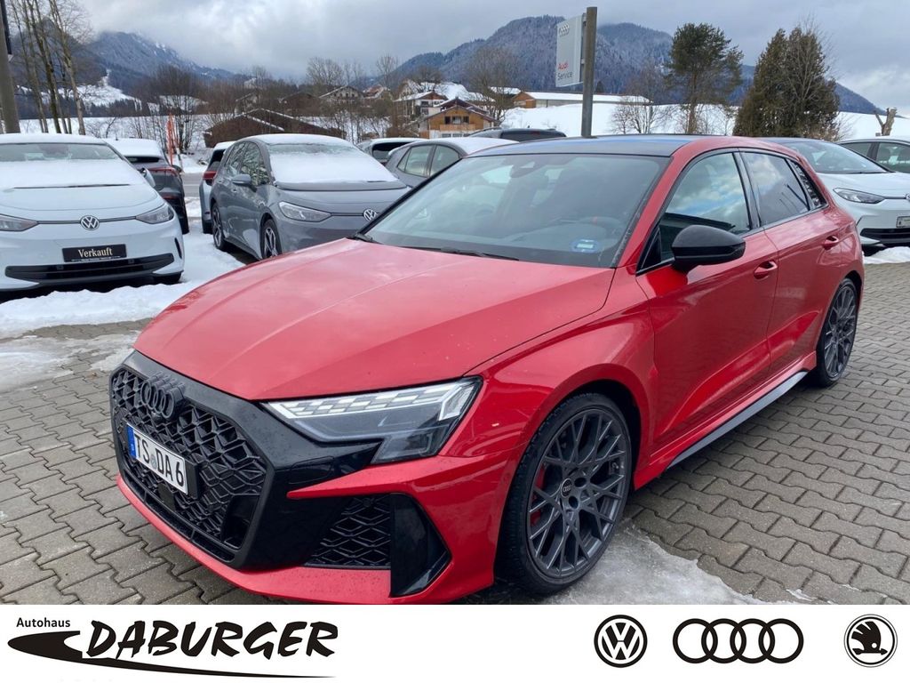 Audi RS3 2025
