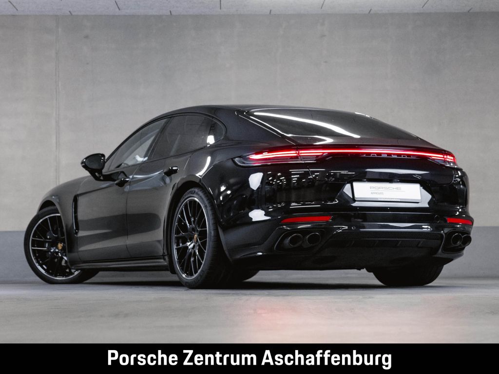 Porsche Panamera 2022