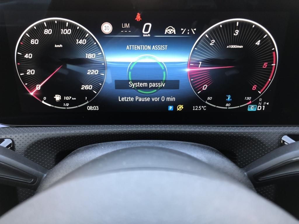 Mercedes-Benz CLA 220 2025