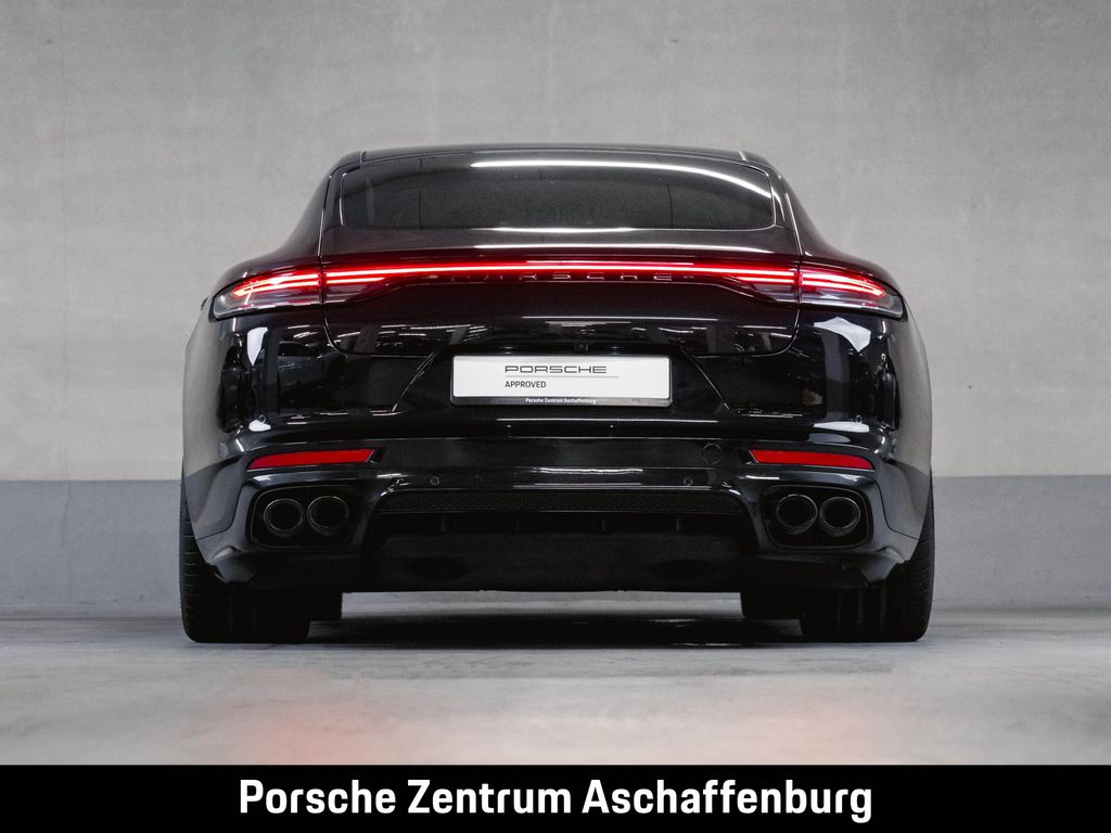 Porsche Panamera 2022