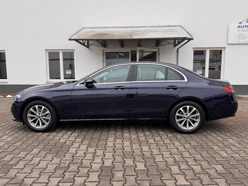 Mercedes-Benz E 220 2021
