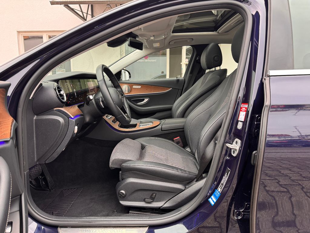 Mercedes-Benz E 220 2021