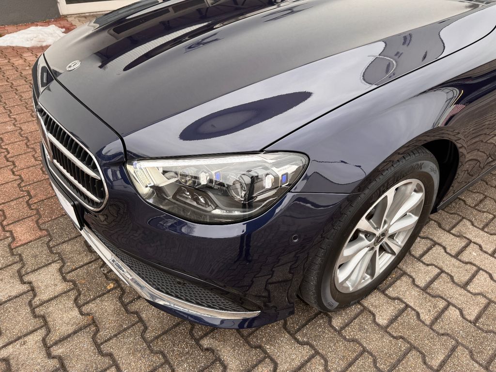 Mercedes-Benz E 220 2021