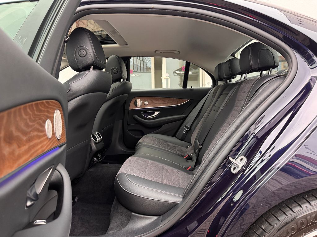 Mercedes-Benz E 220 2021