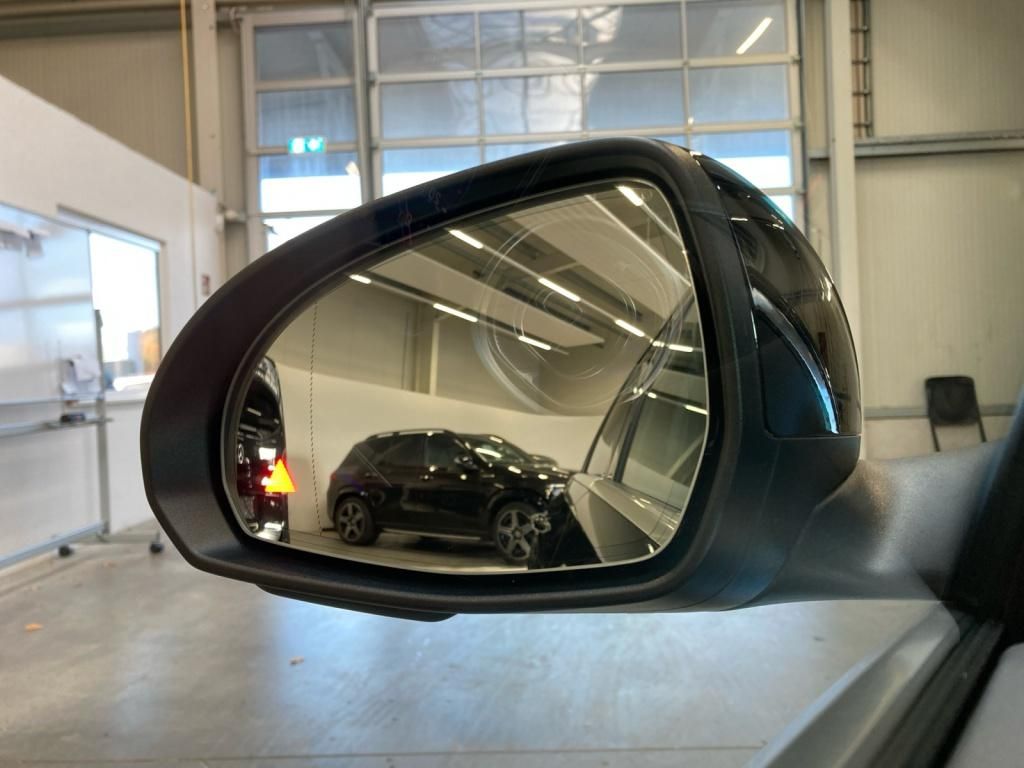 Mercedes-Benz C 200 2024