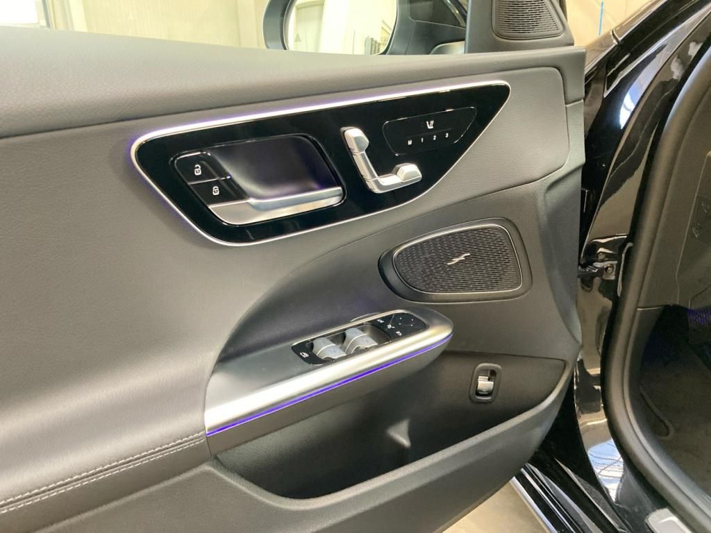 Mercedes-Benz C 200 2024