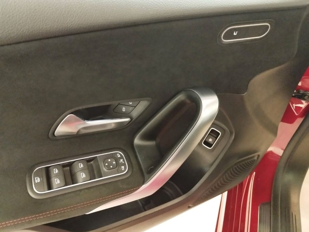 Mercedes-Benz A 250 2023