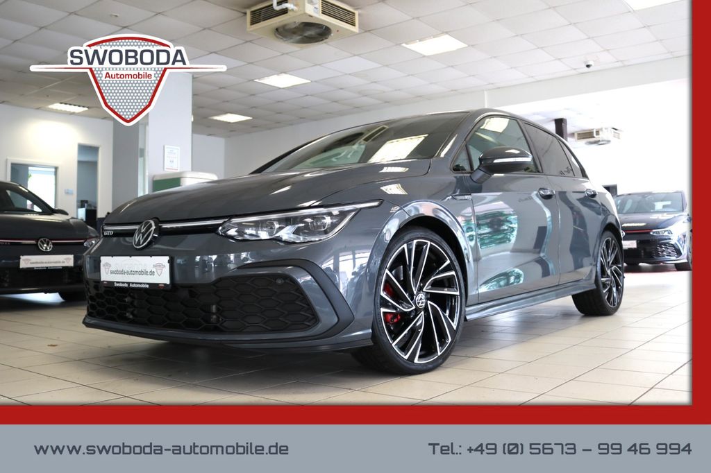 Volkswagen Golf 2021