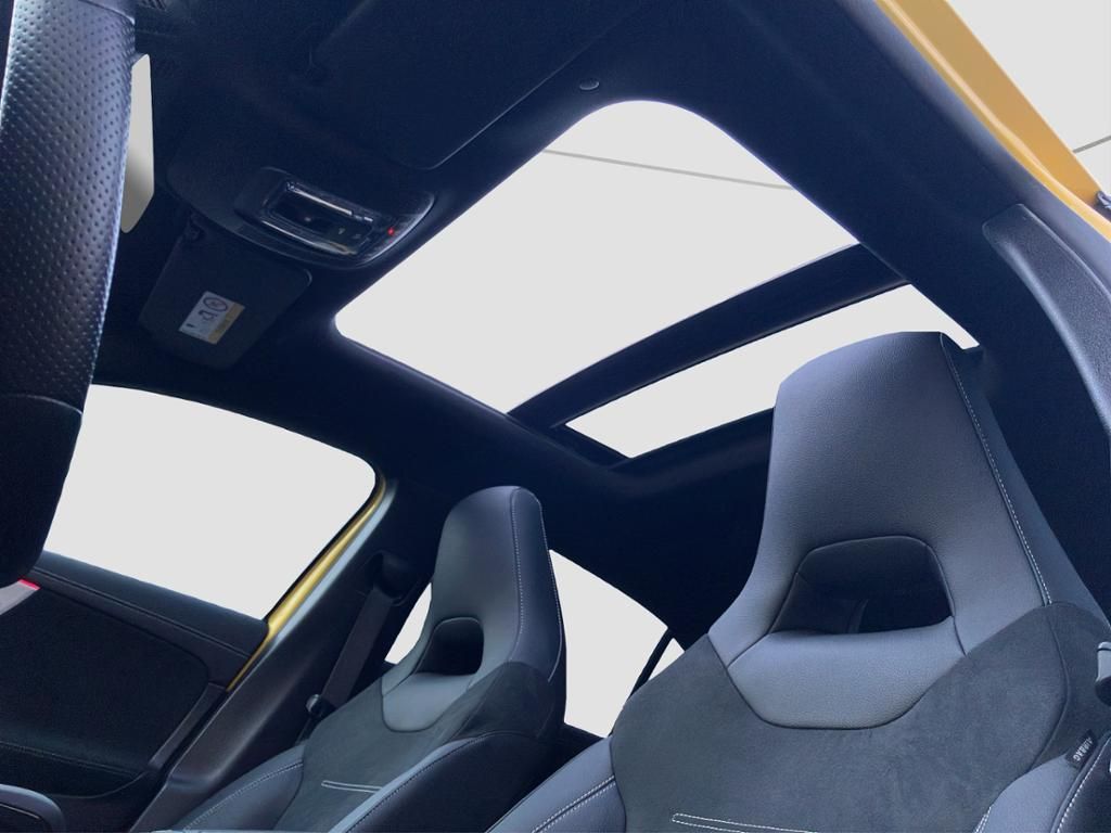 Mercedes-Benz A 200 2024