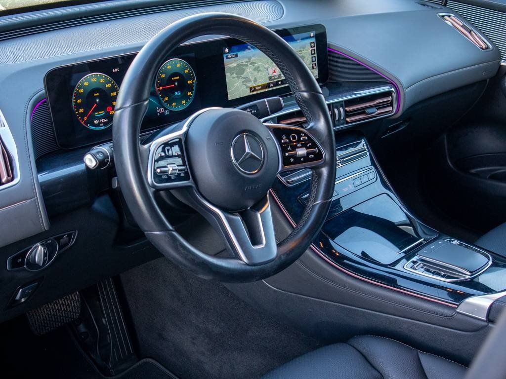 Mercedes-Benz EQC 2021