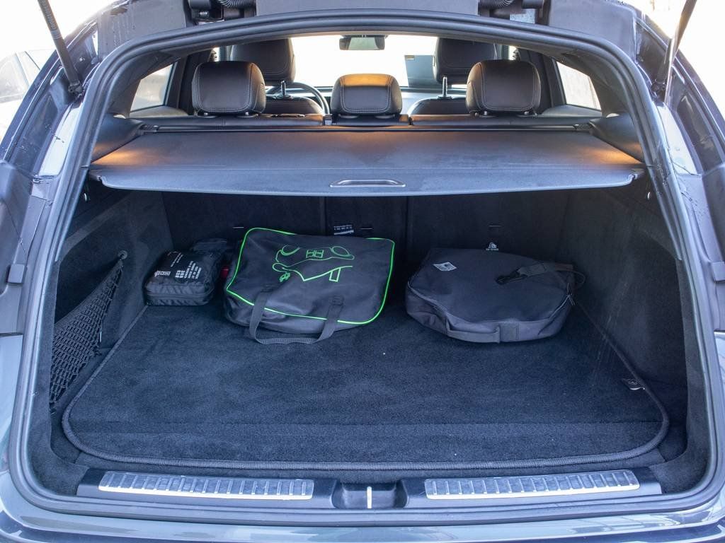 Mercedes-Benz EQC 2021