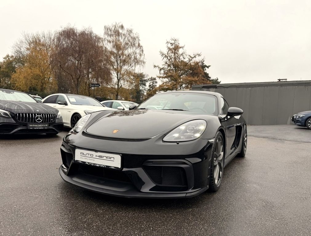 Porsche Cayman 2020