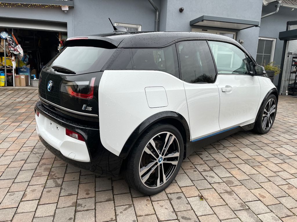 BMW i3 2022