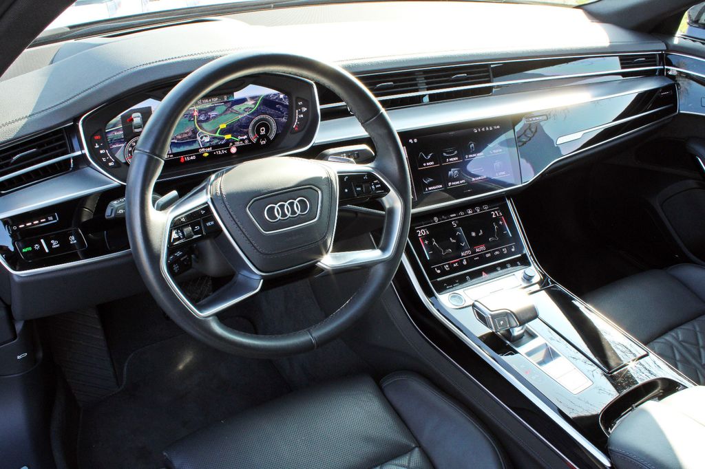 Audi A8 2023