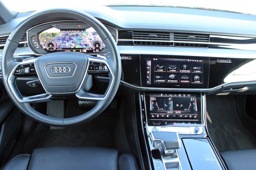 Audi A8 2023