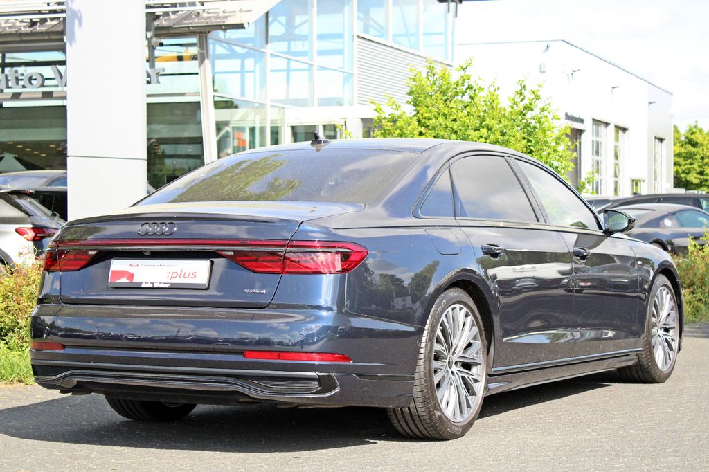 Audi A8 2023