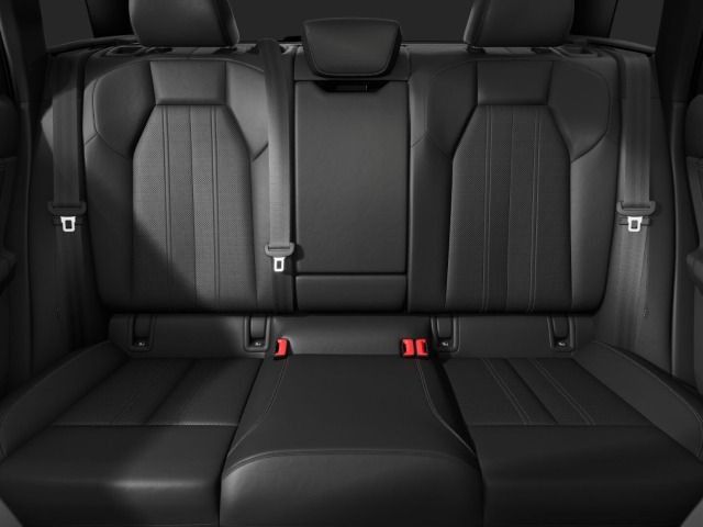 Audi SQ6 e-tron 2025