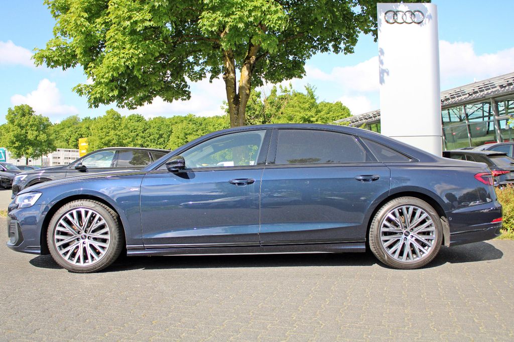 Audi A8 2023