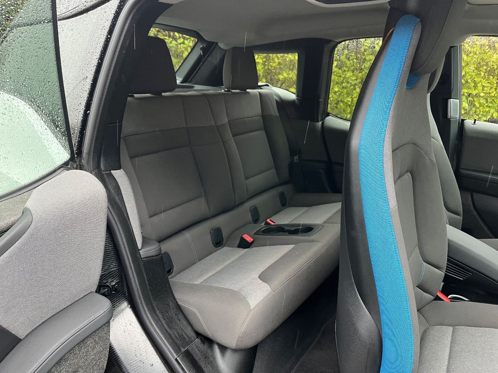 BMW i3 2022