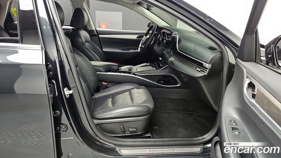 Hyundai Grandeur 2021