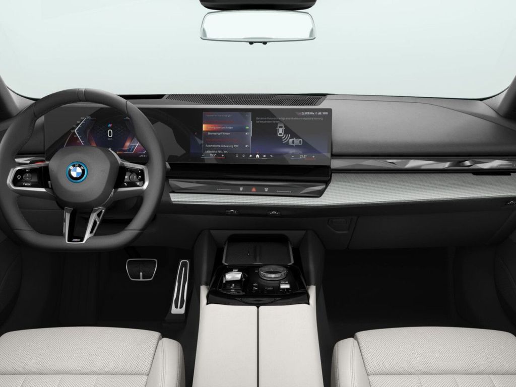 BMW i5 2024