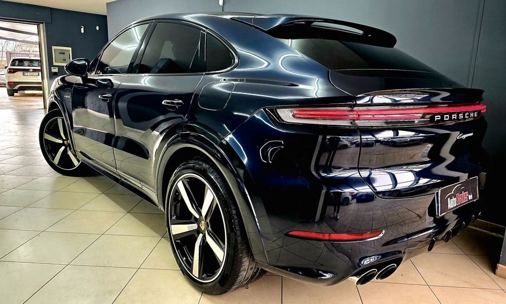 Porsche Cayenne 2024