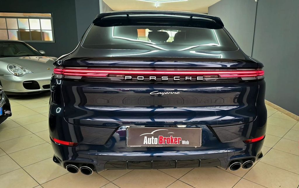 Porsche Cayenne 2024