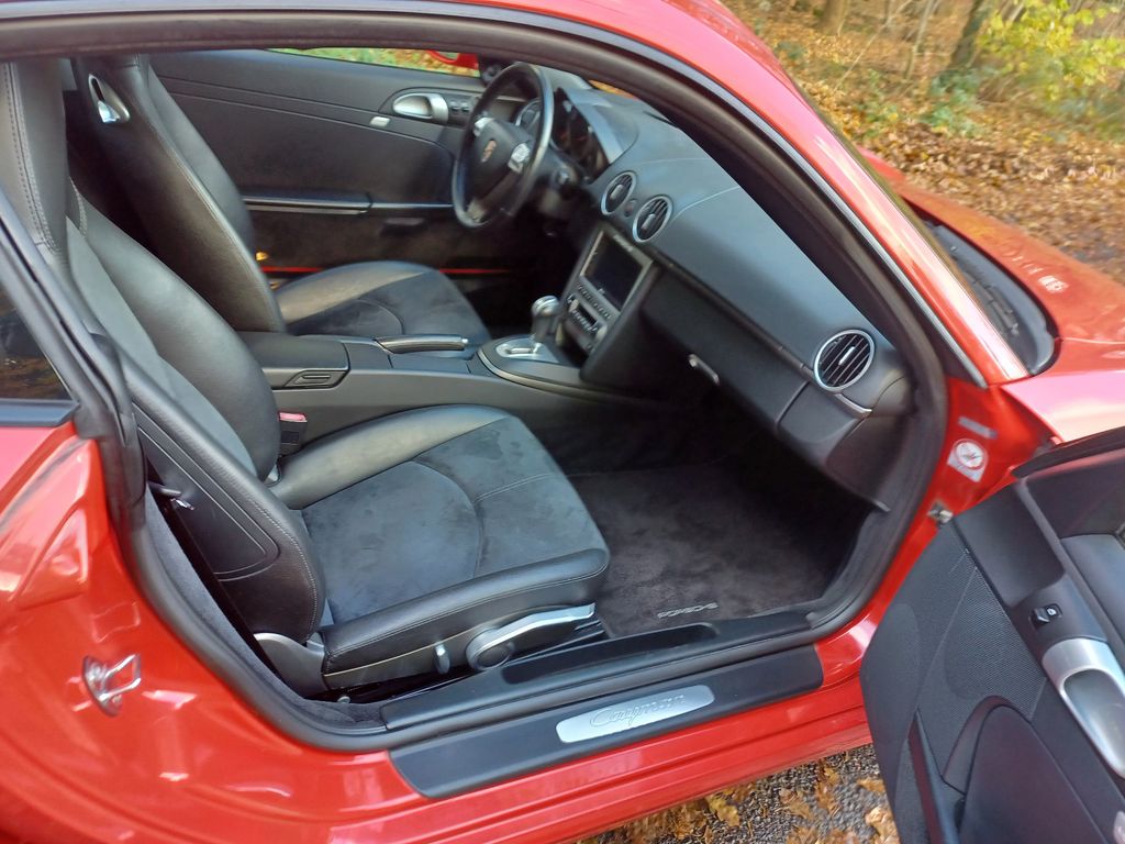 Porsche Cayman 2006