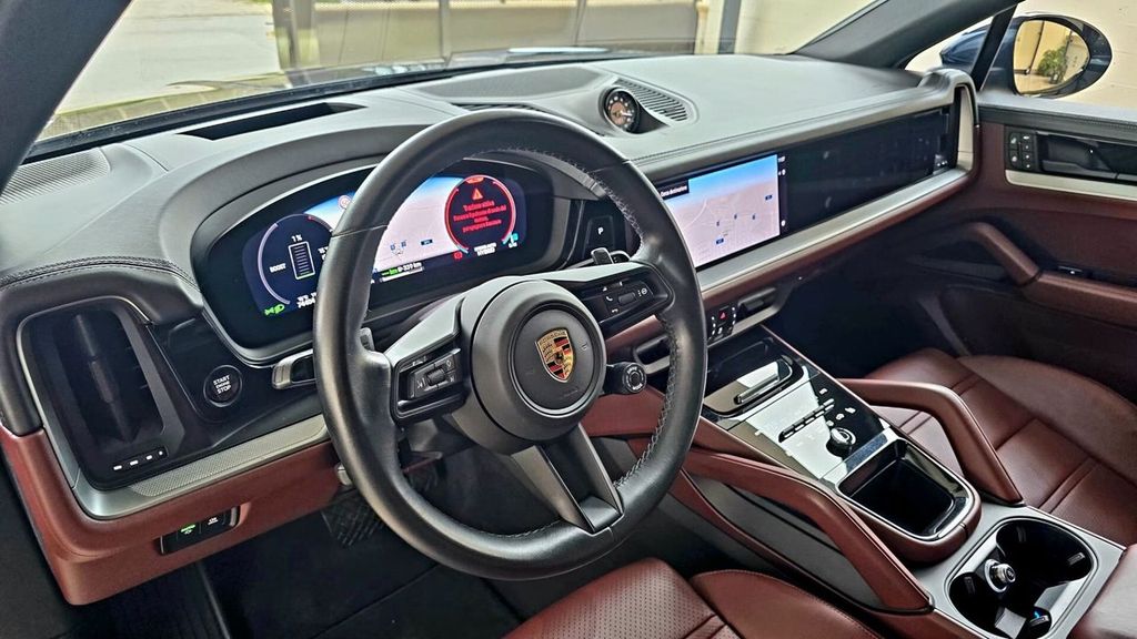 Porsche Cayenne 2024