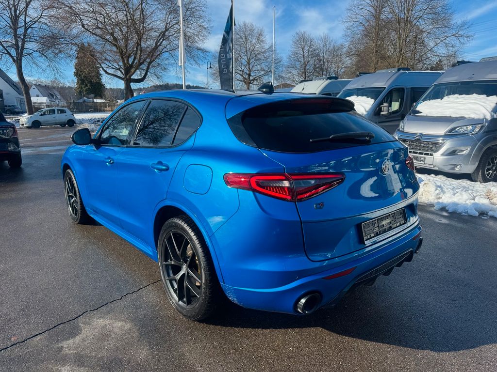 Alfa Romeo Stelvio 2022