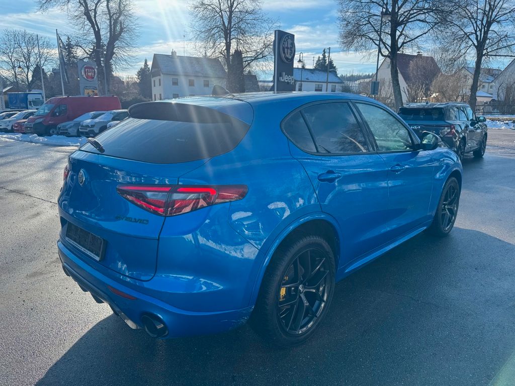 Alfa Romeo Stelvio 2022