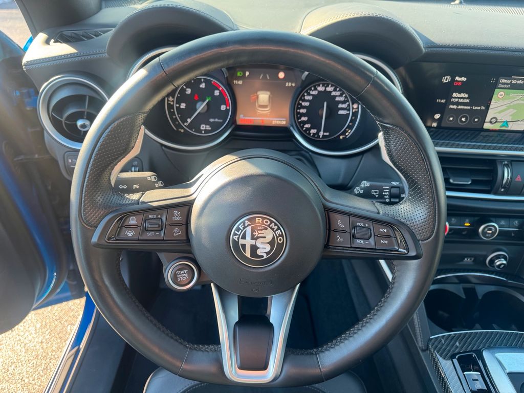 Alfa Romeo Stelvio 2022