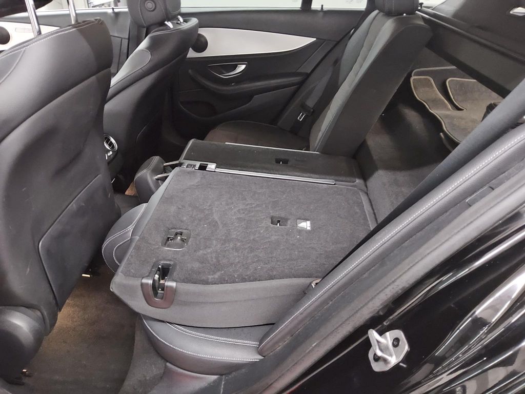 Mercedes-Benz E 300 2021