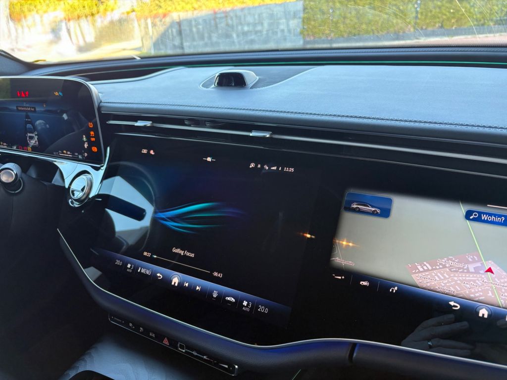 Mercedes-Benz E 300 2025