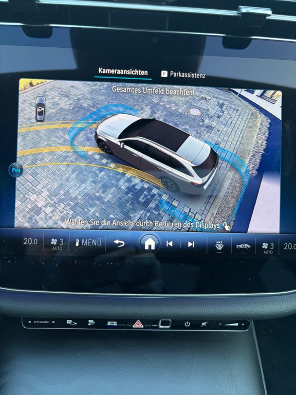 Mercedes-Benz E 300 2025