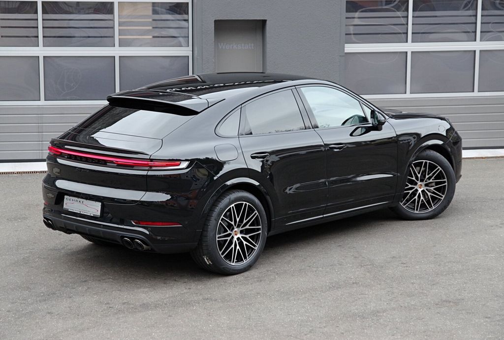 Porsche Cayenne 2025