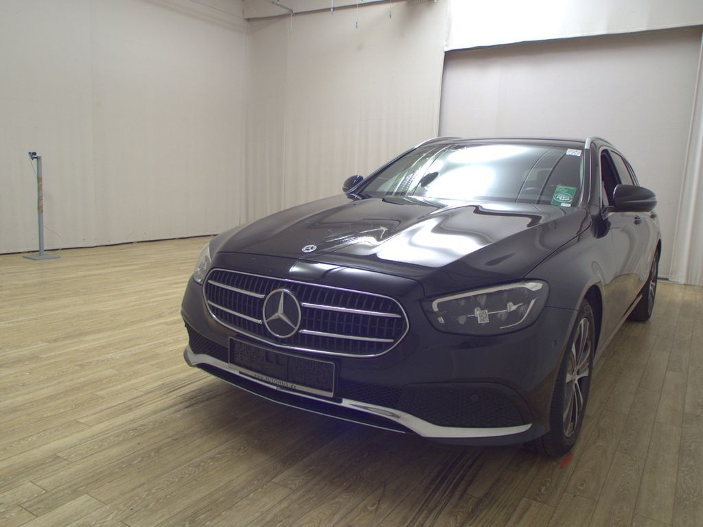 Mercedes-Benz E 300 2021