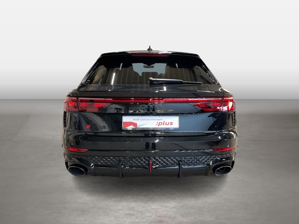 Audi RSQ8 2024