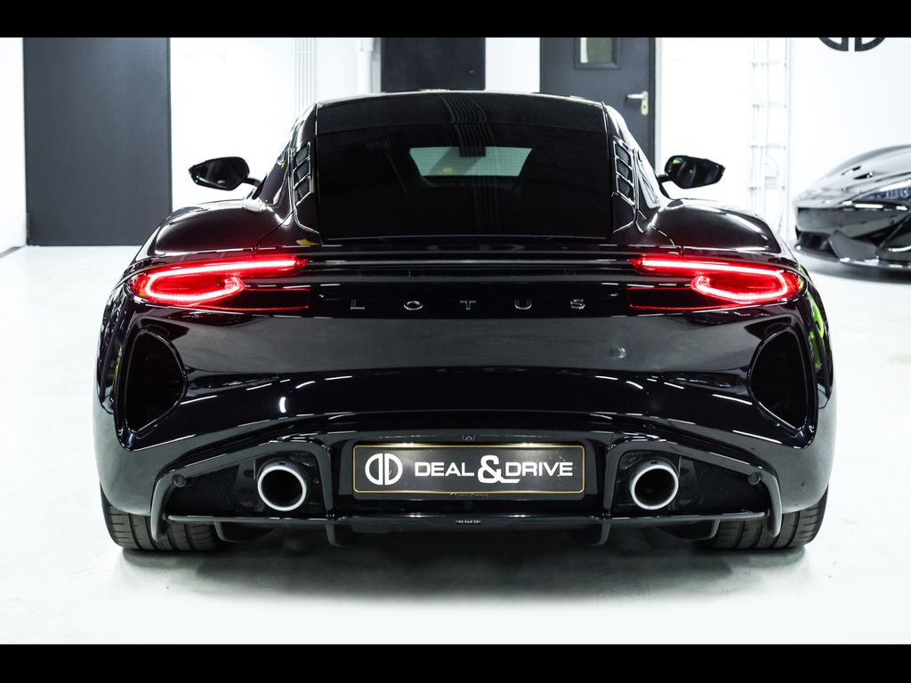 Lotus Emira 2024