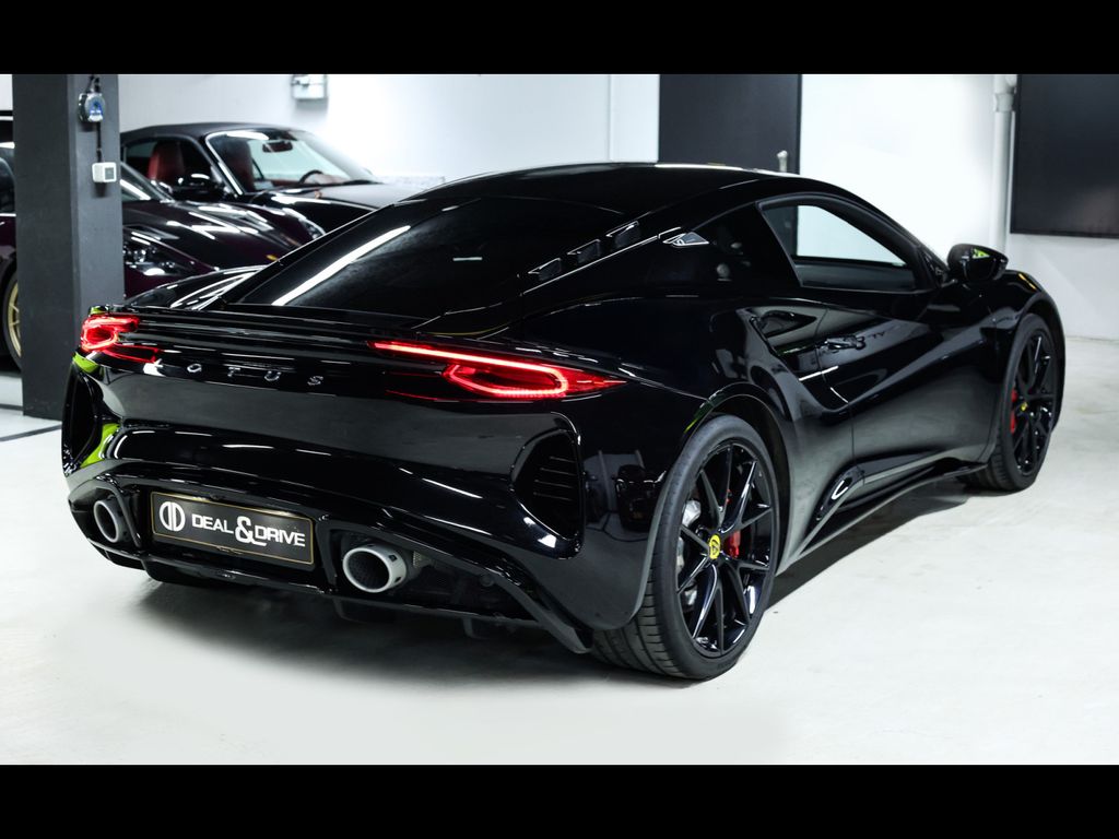 Lotus Emira 2024
