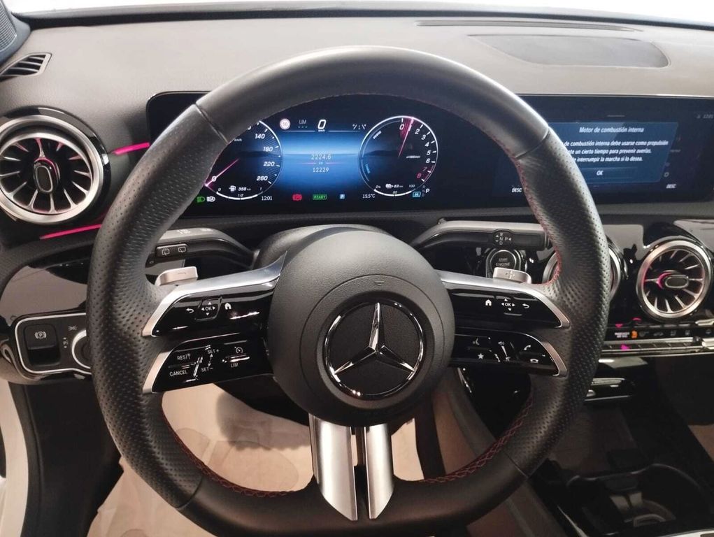 Mercedes-Benz A 250 2024