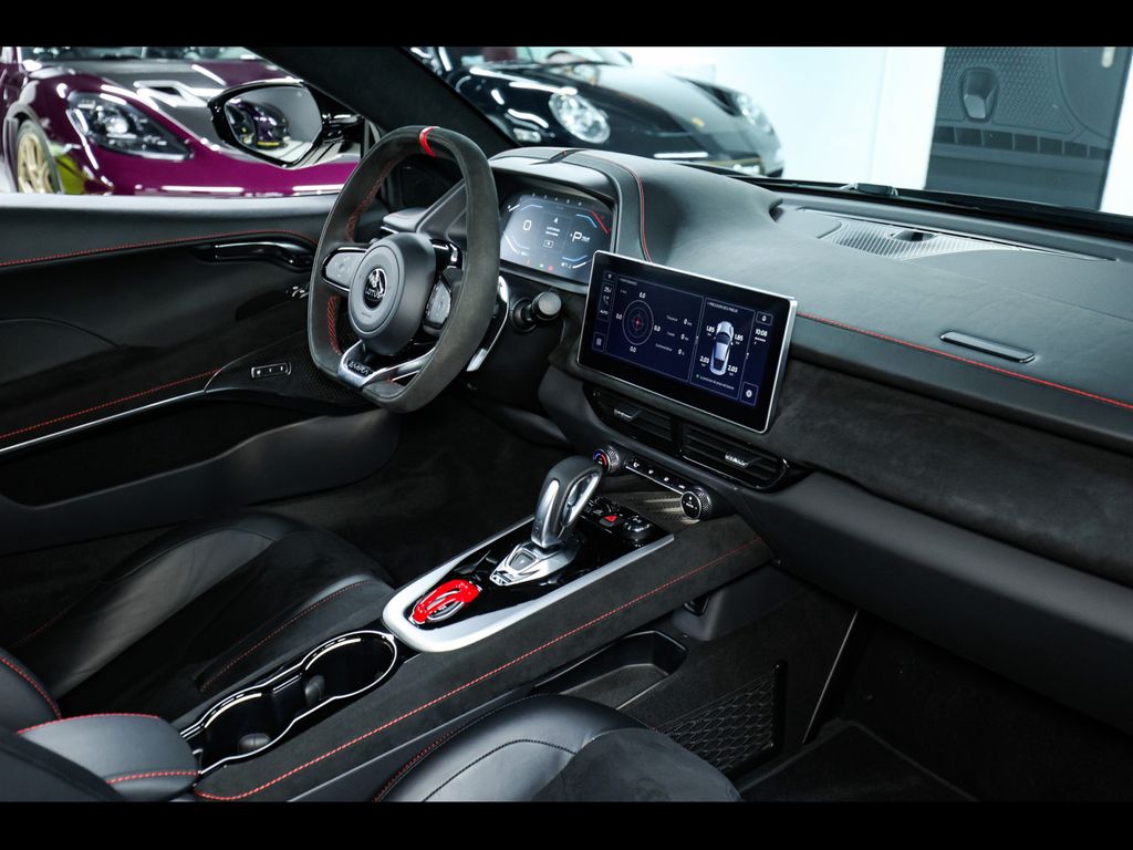 Lotus Emira 2024
