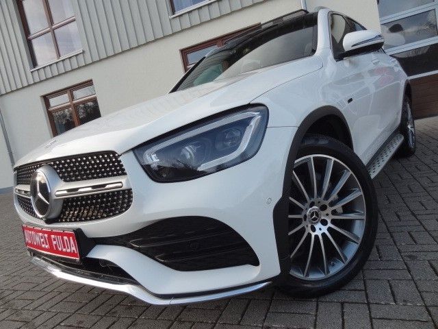 Mercedes-Benz GLC 300 2021