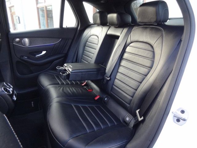 Mercedes-Benz GLC 300 2021