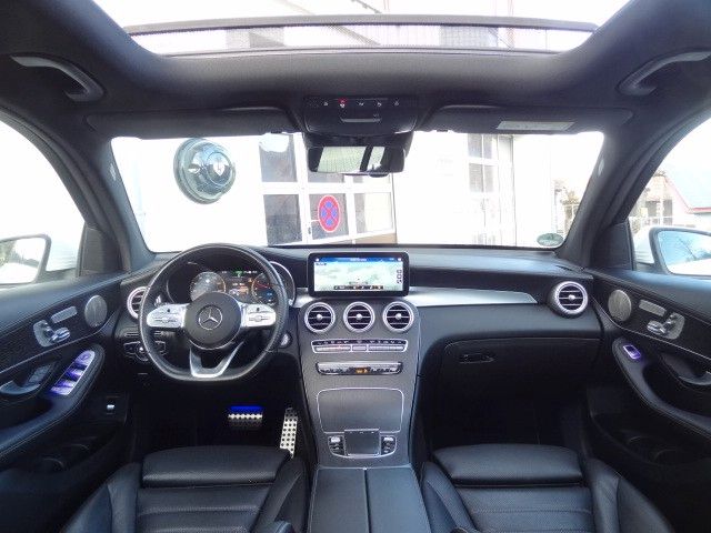 Mercedes-Benz GLC 300 2021