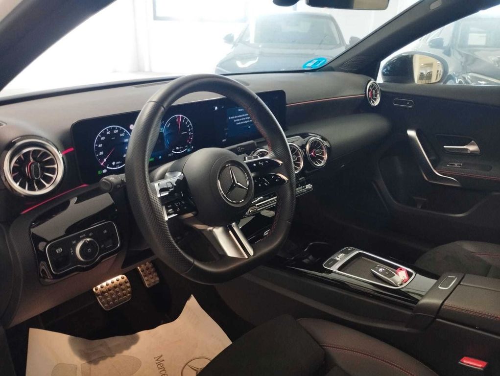 Mercedes-Benz A 250 2024