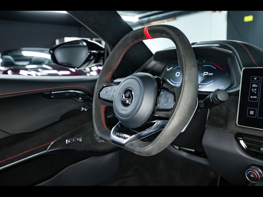 Lotus Emira 2024